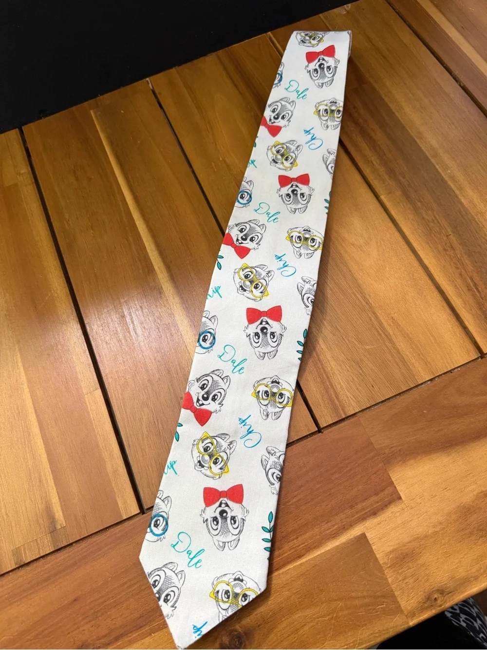 Men’s Disney Chip & Dale Necktie